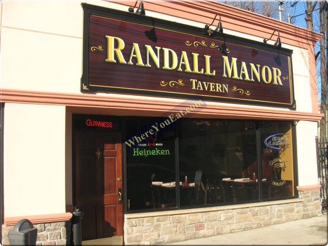 Randall Manor