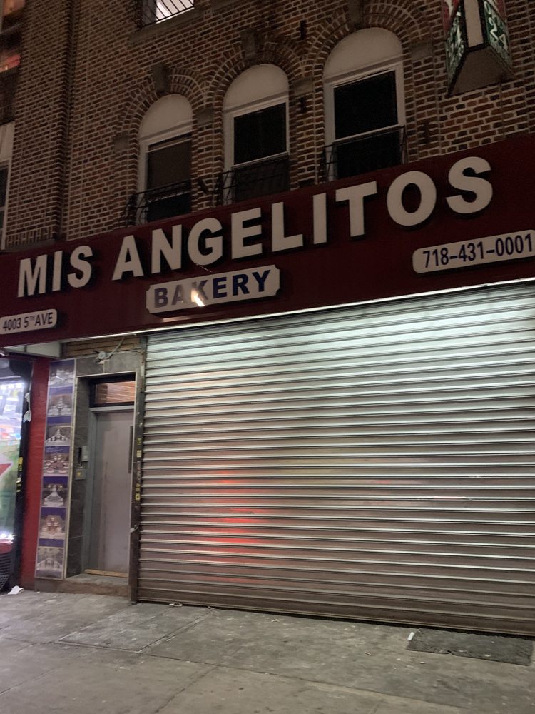 Mis Angelitos Bakery