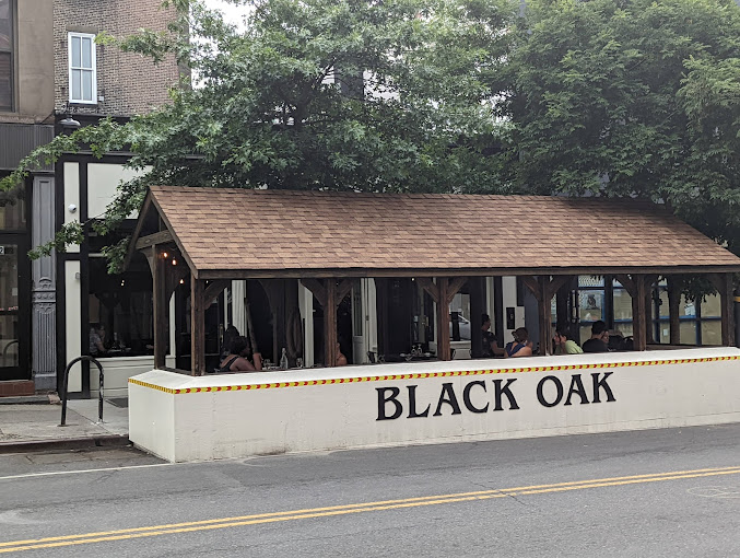 Black Oak on Fifth
