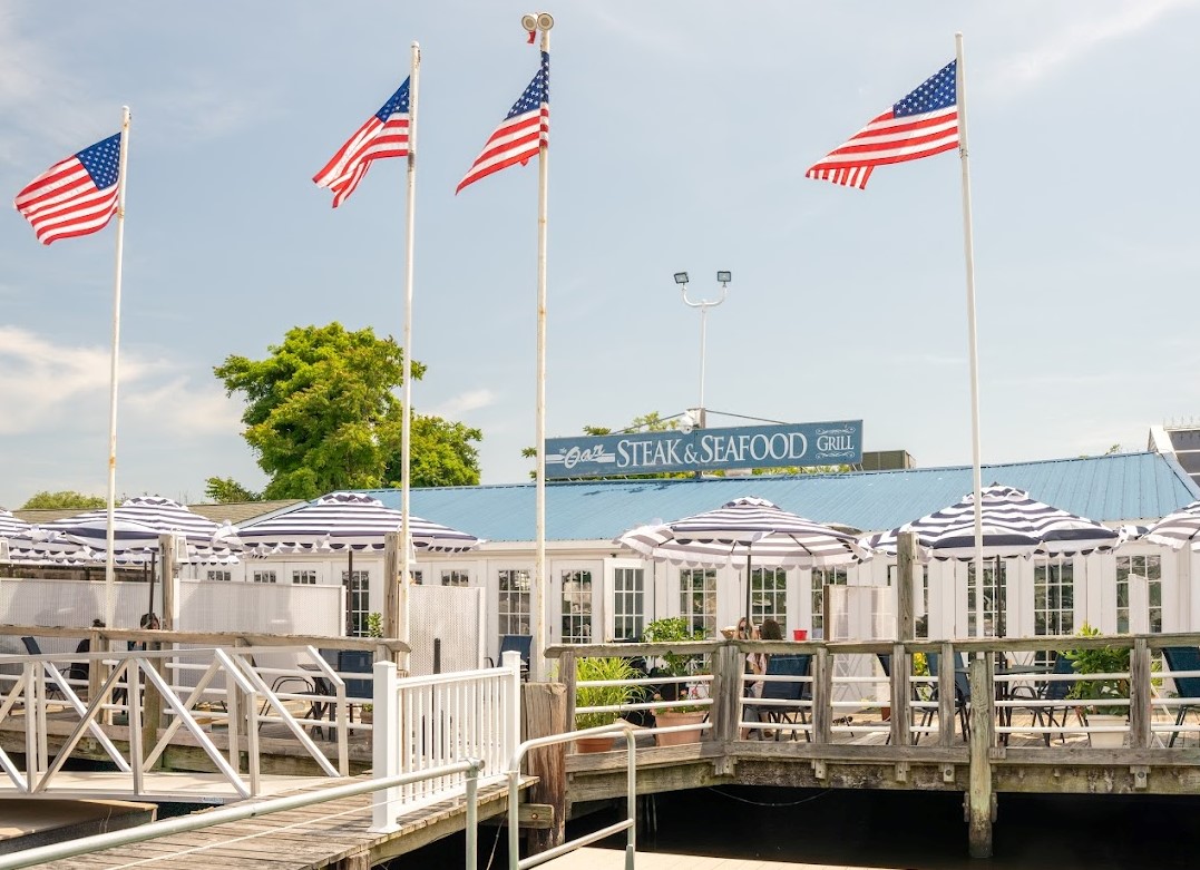The Oar Steak & Seafood Grille