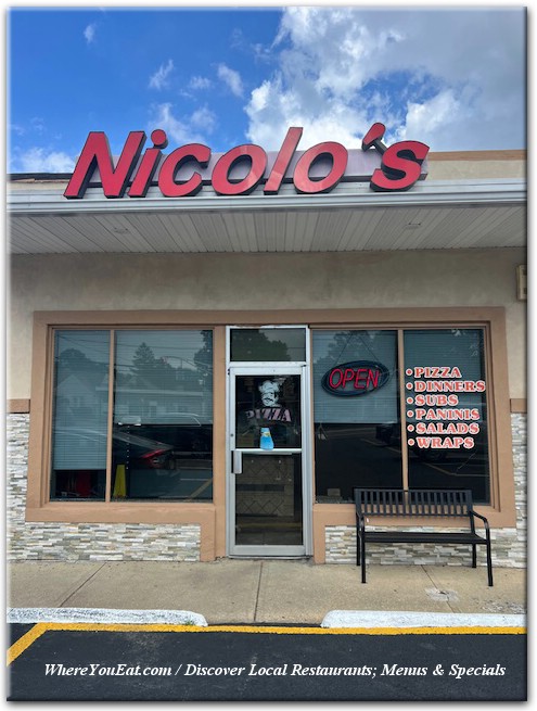 Nicolos Pizzeria