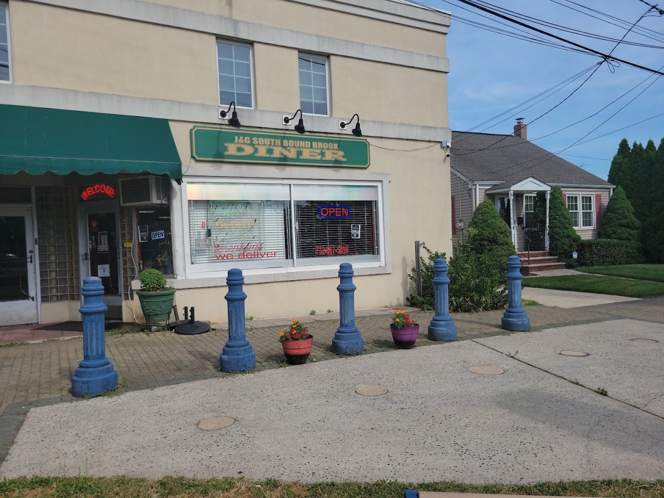 J&G South Bound Brook Diner