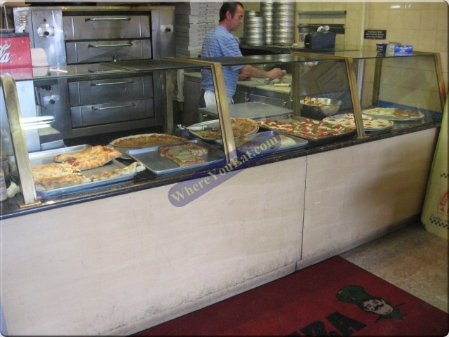 Classic Pizza Closes After 36 Years on Richmond Road