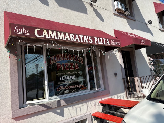 Cammaratas Pizza