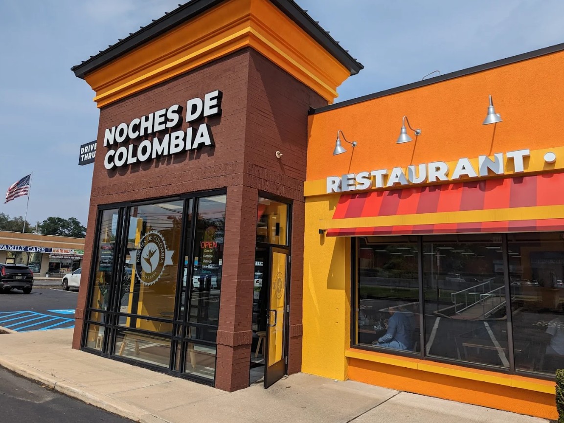 Noches de Colombia Hazlet