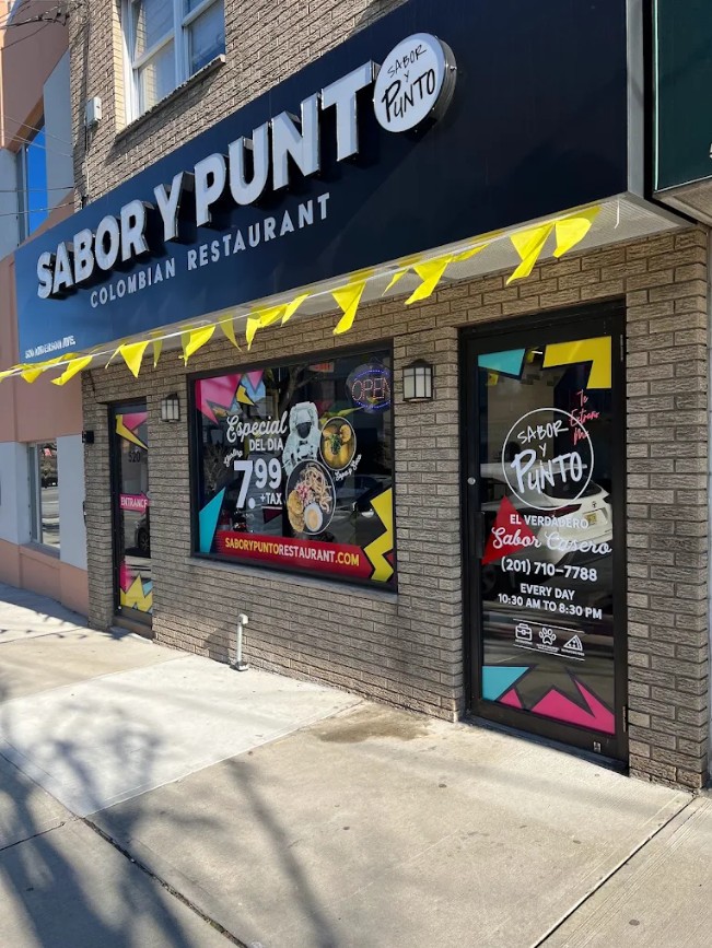 Sabor Y Punto Colombian Restaurant