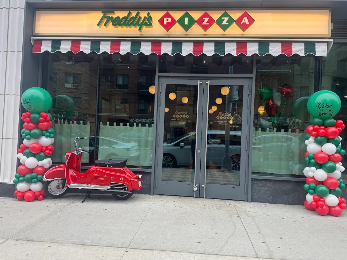 Freddys Pizza