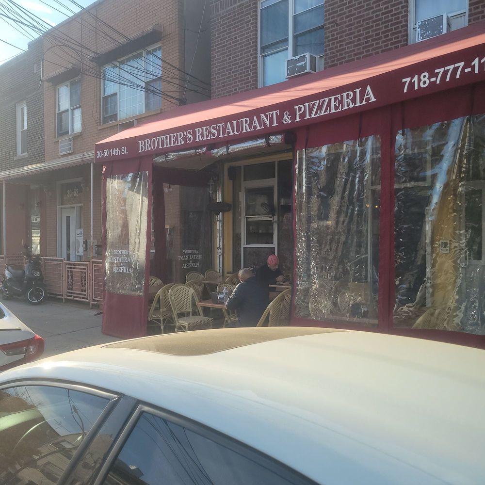 Brothers Pizzeria