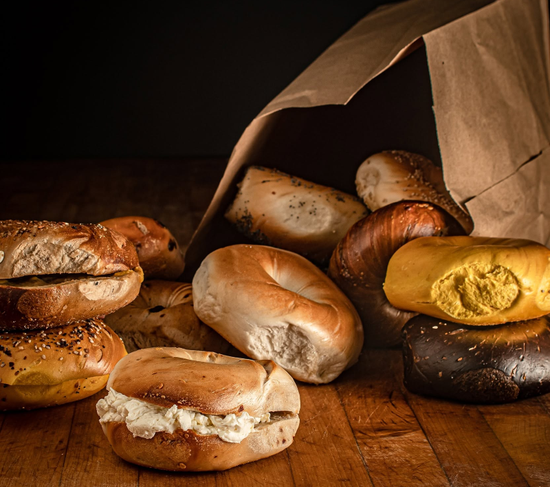 Chamos Bagel & Grill