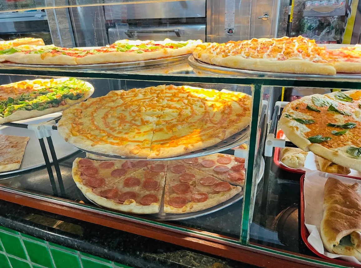 Janet's Pizza