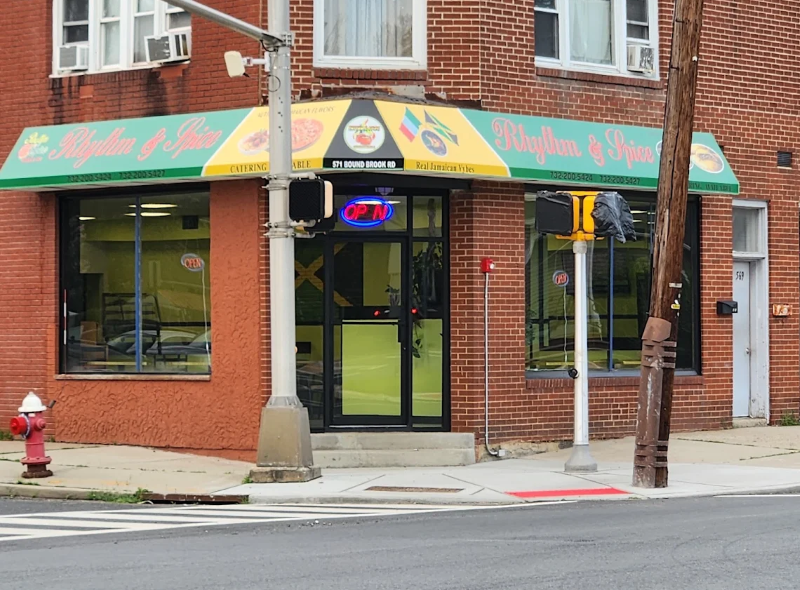 Rhythm and Spice Pizzeria and Grill 2